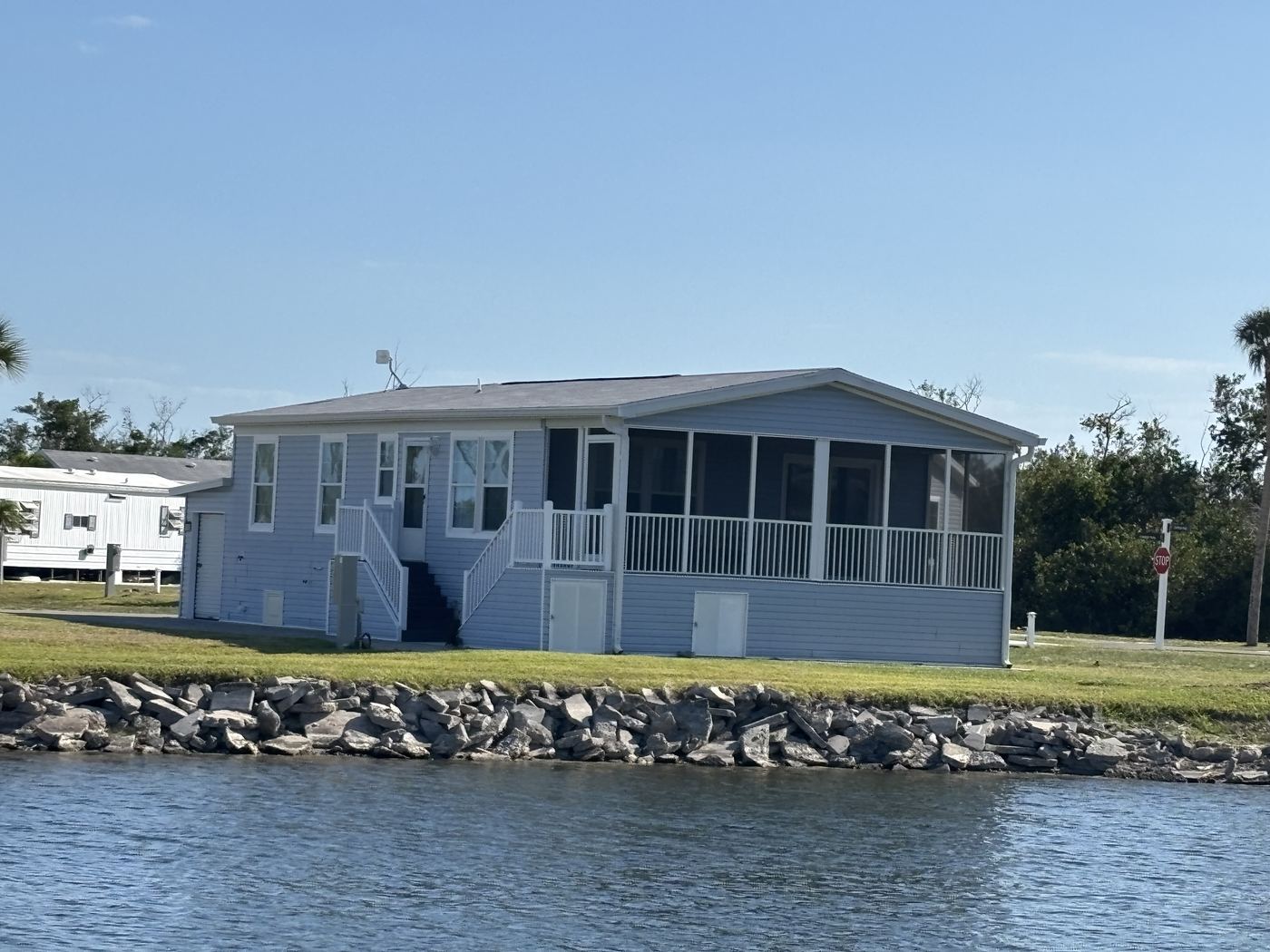 Exterior on the water at The Chinook — Garden